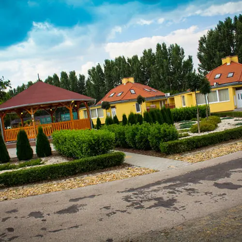 K&eacute;p apartmanr&oacute;l