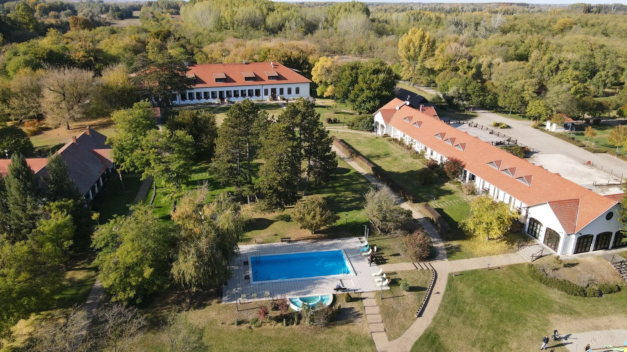 Sarlóspuszta Club Hotel Tatárszentgyörgy