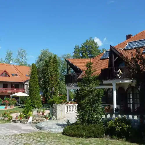 Zsanett Hotel Balatonkeresztúr 048 kép