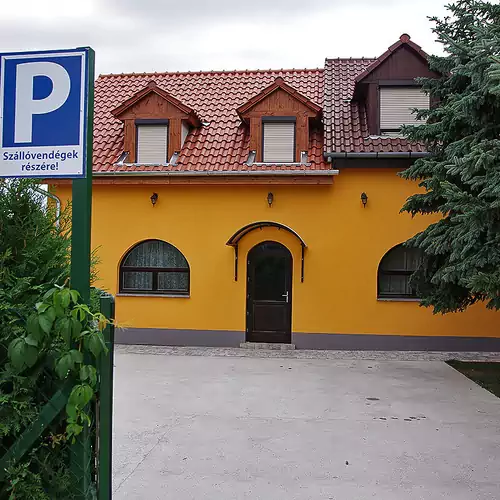 Kispipa Panzió Szombathely 010 kép