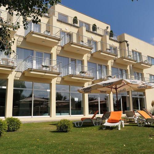 Két Korona Konferencia és Wellness Hotel Balatonszárszó ★★★★ 2