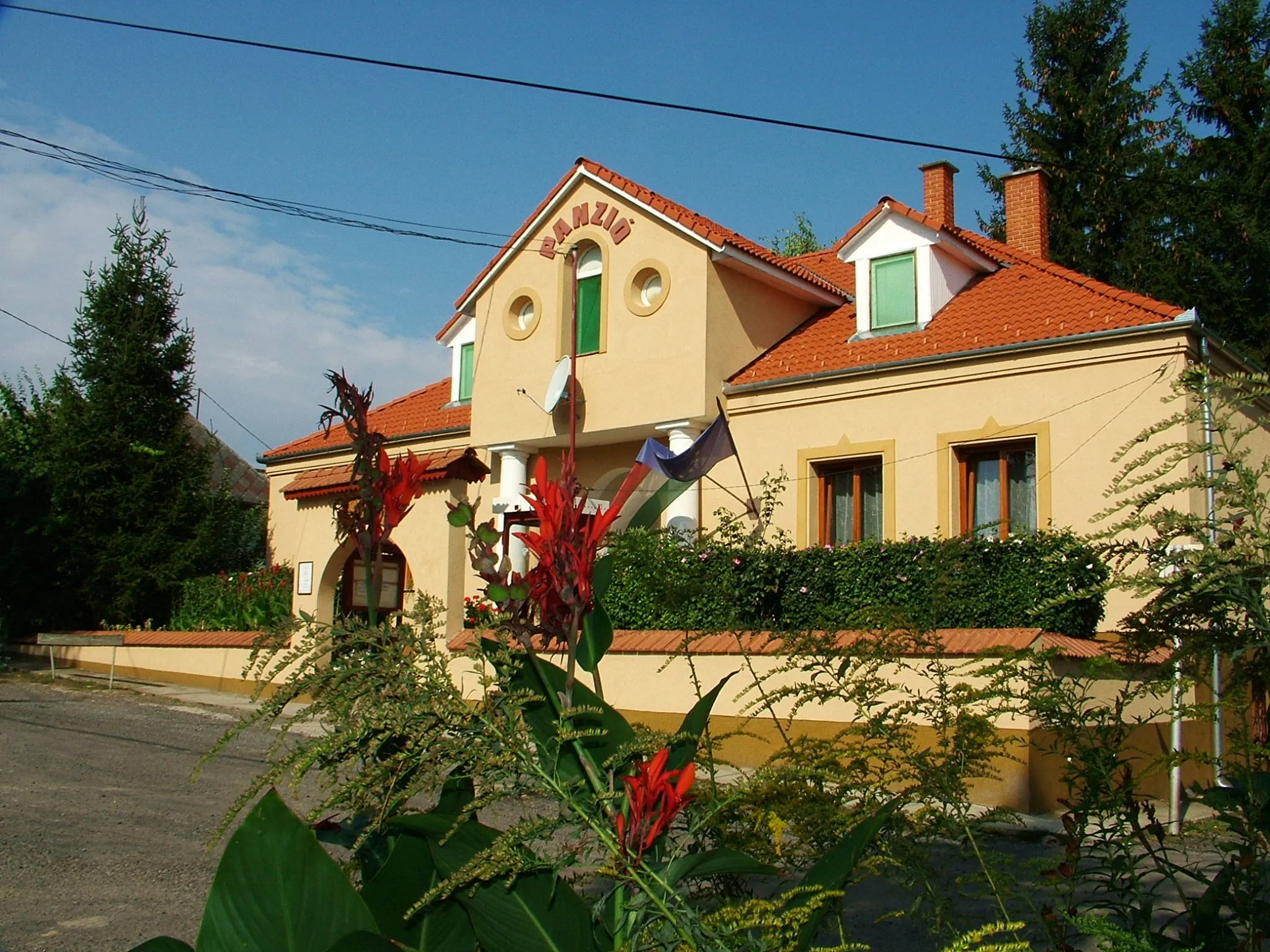 Várong Panzió