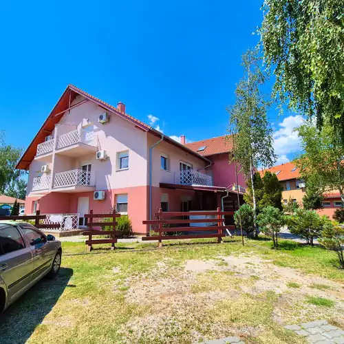 Ildikó Apartmanház Zamárdi 011 kép