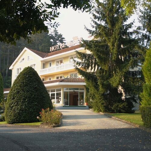 Villa Medici Hotel és Étterem Veszprém