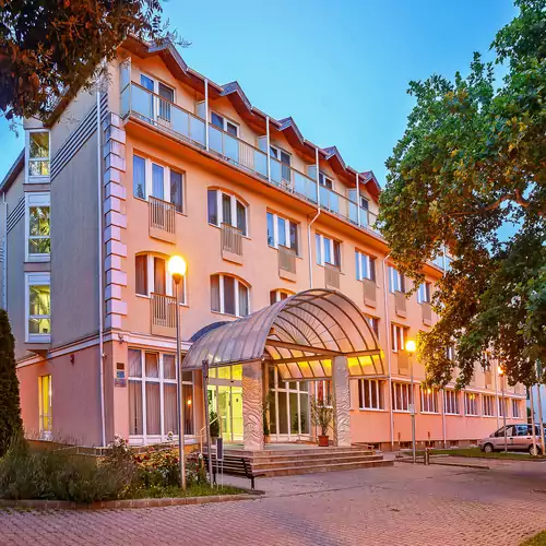 Hungarospa Thermal Hotel Hajdúszoboszló 002 kép