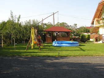 Szalóky Apartmanház Gyenesdiás  2