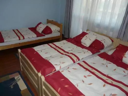 Narancs Apartman Gyomaendrőd 007 kép