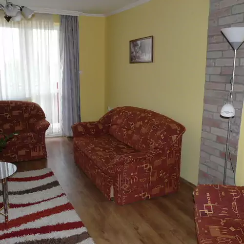 Narancs Apartman Gyomaendrőd 004 kép