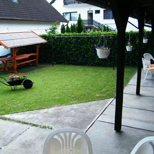 Yachtparty Apartmanház Balatonboglár 003 kép