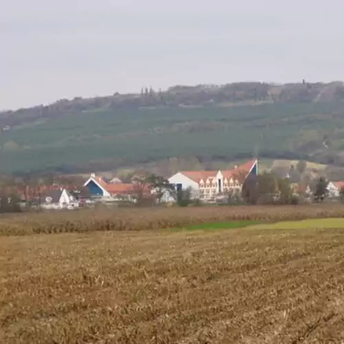 Napsugár Vendégház Kehidakustány 003 kép