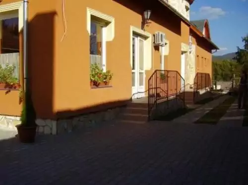 Magyar Vándor Apartman Eger 002 kép