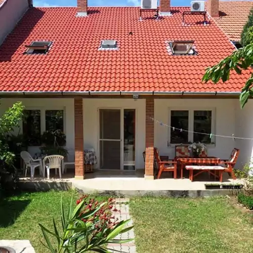 Holiday Vendégház Eger 002 kép