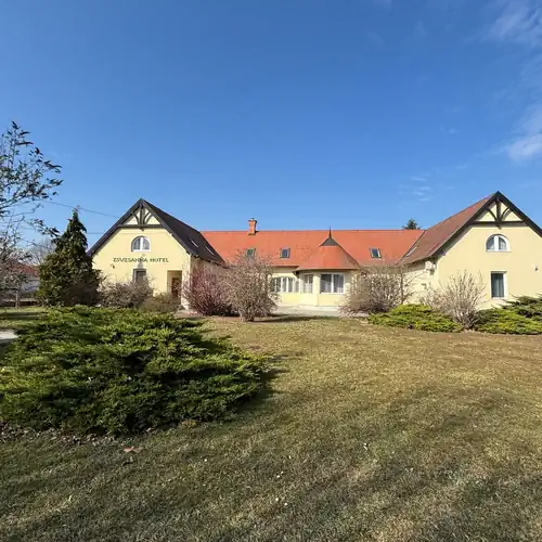 Festetich Kastély és Zsuzsanna Hotel Szeleste 022 kép