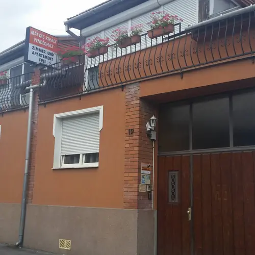 Fot&oacute; az &eacute;p&uuml;letről
