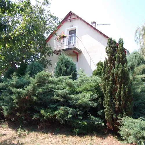 h&aacute;t&uacute;lr&oacute;l