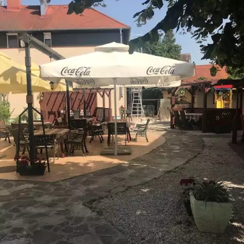 Vadász Panzió és Étterem Szombathely 008 kép