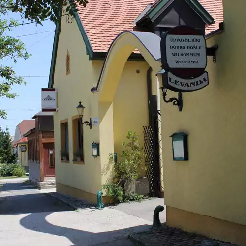 Levanda Panzió Kópháza 001 kép