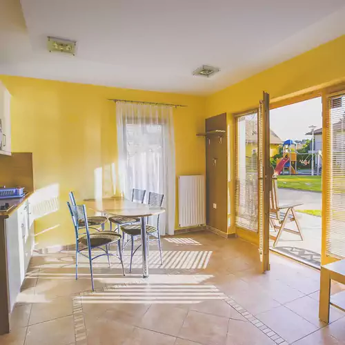 Karos Garden Family Resort - Családi Üdülőfalu Zalakaro 006 kép