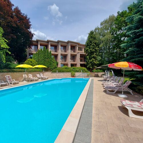 Hotel Villa Pax Balatonalmádi ★★★ 4