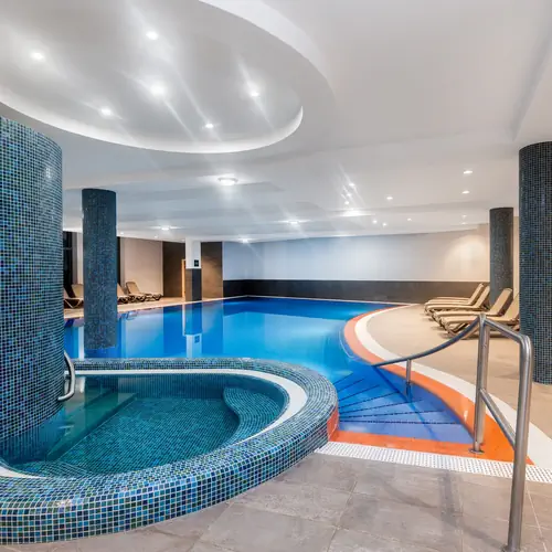 Wellness sziget (nyugati sz&aacute;rny)