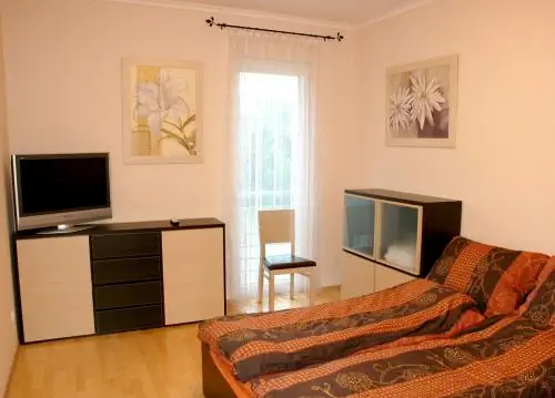 Deluxe apartman, h&aacute;l&oacute;szoba