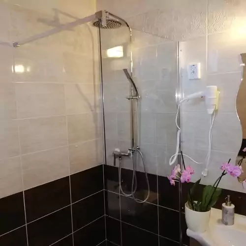 Kék Laguna Wellness Apartman Egerszalók 038 kép