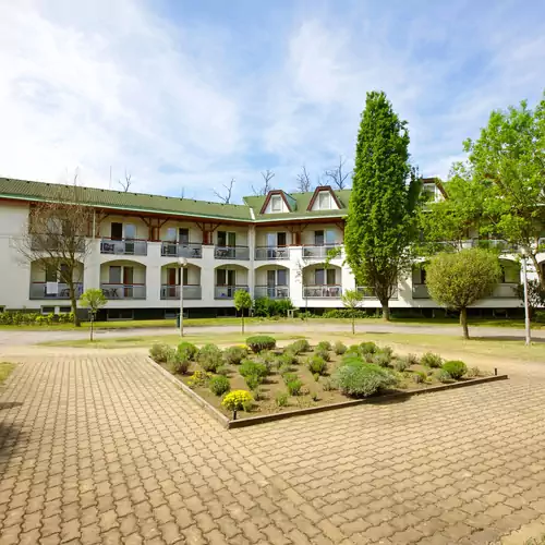 Auguszta Hotel és Diákszálló Debrece