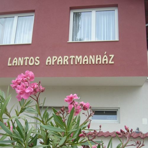 Lantos Apartmanház Zamárdi  2