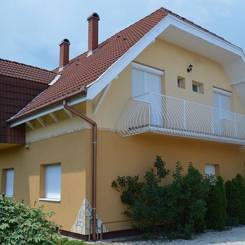Farkas Apartmanok Balatonlelle  4