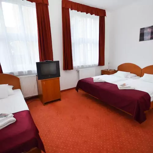 Broadway City Guesthouse Budapest