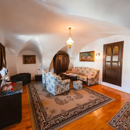 Apartm&aacute;n-ob&yacute;vacia časť