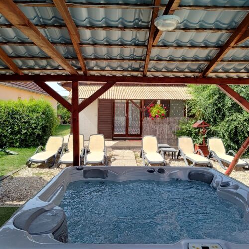 Fanni Apartman Egerszalók