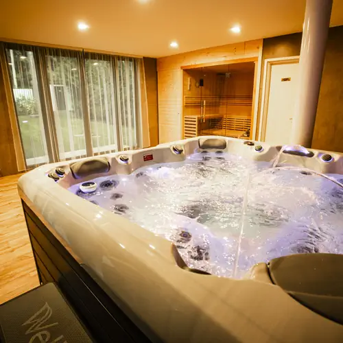 wellness r&eacute;szleg