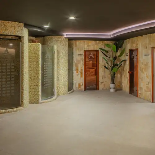 Hotel Atlantis Hajdúszoboszló 037 kép