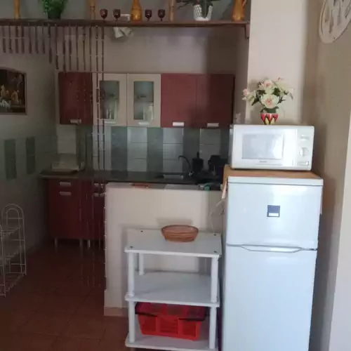 Pink Apartman Balatonmáriafürdő 010 kép