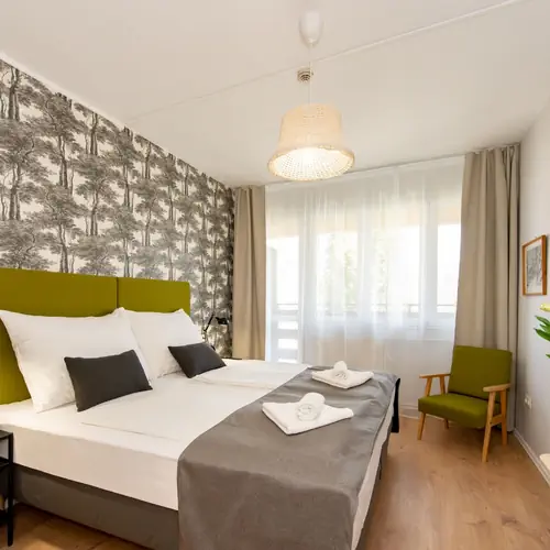 H&aacute;l&oacute;szoba