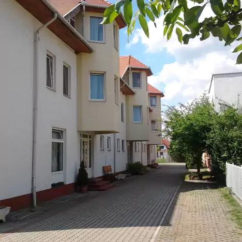 Pávai-Silye Apartman Hajdúszoboszló 006 kép