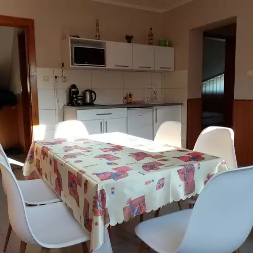 Pávai-Silye Apartman Hajdúszoboszló 027 kép