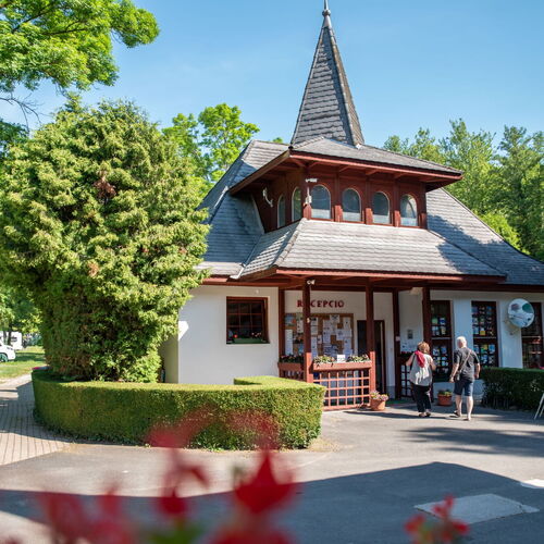 Castrum Kemping & Panzió Hévíz  4