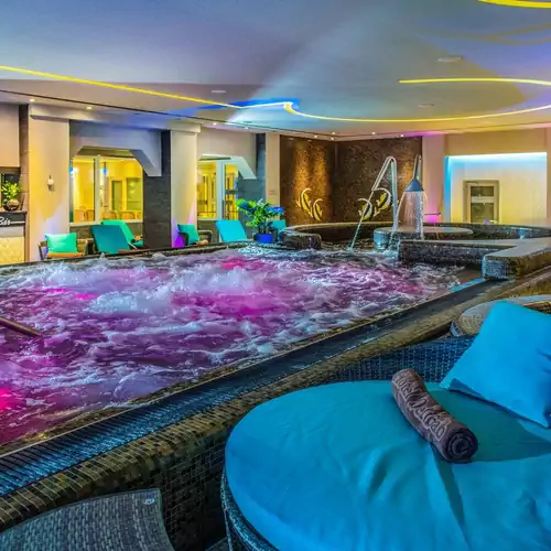 Hotel Délibáb Hajdúszoboszló 001 kép