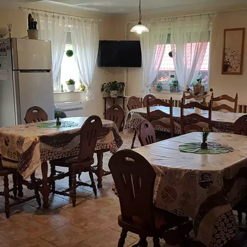 Hársfa Apartman Tiszafüred 019 kép