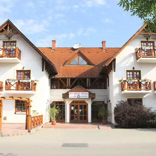 Sunshine Napsugár Hotel Balatonlelle 002 kép