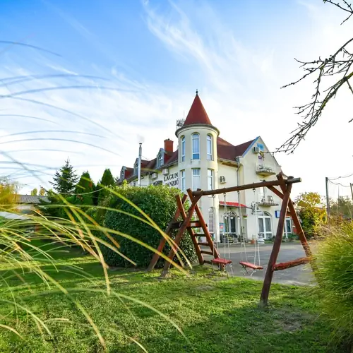 Lag&uacute;na Panzi&oacute; Sz&aacute;nt&oacute;d