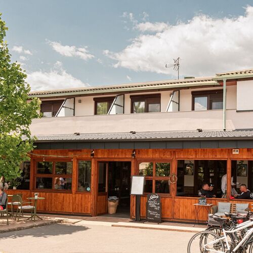 Vadkacsa Étterem Panzió Balatonkenese