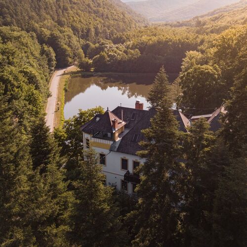 Kőkapu Vadászkastély és Hotel & Apartments Nagyhuta