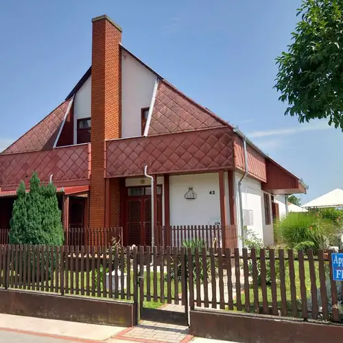 Tamás Villa Balatonberény 001 kép