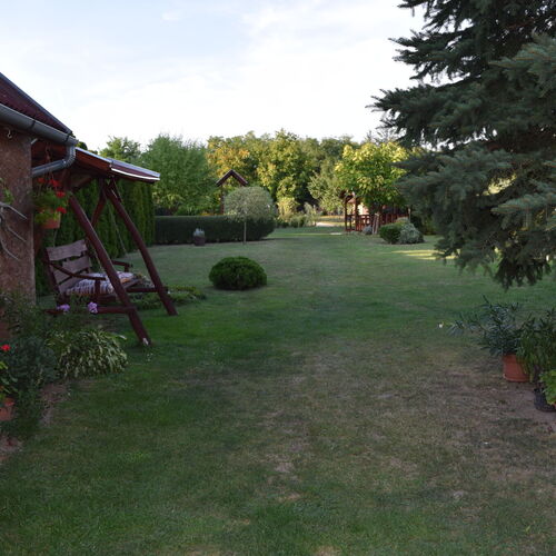 Udvar részlet