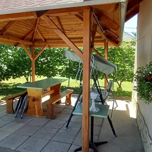 Meni Apartmanház Balatonföldvár 031 kép