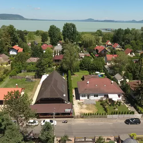 Hableány Étterem, Pizzéria és Vendégház Balatonmáriafürdő 004 kép