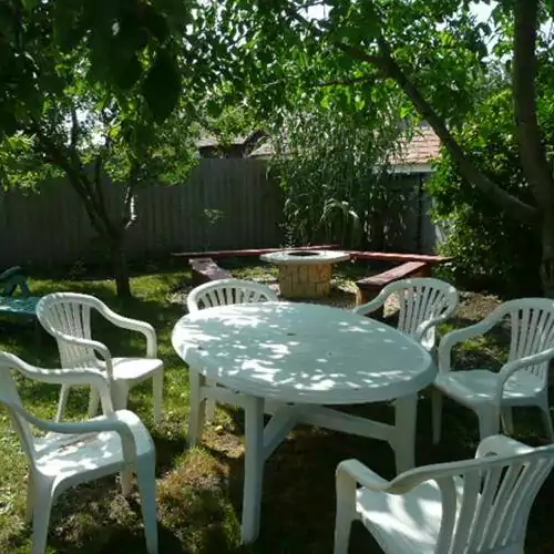Gyöngyös Apartman Hajdúszoboszló 004 kép